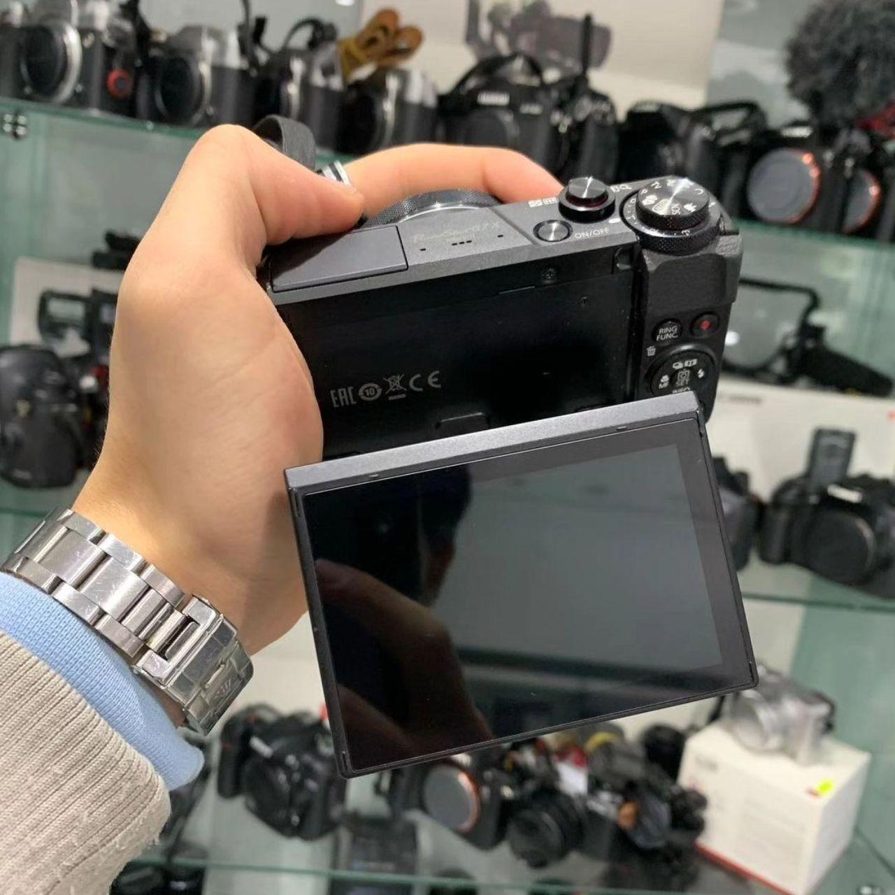 camera canon powershot g7x mark II compact