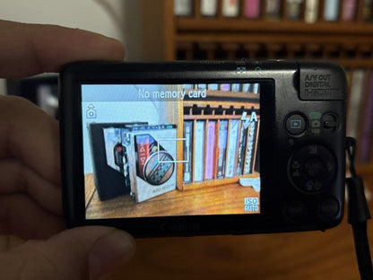 Canon PowerShot ELPH SD1400 IS 14.1MP Digital Camera Digicam Bundle Black