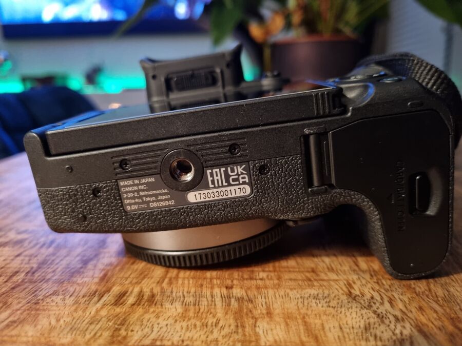 Canon EOS R10 24MP Mirrorless System Camera - Black (Body Only) Mint Condition