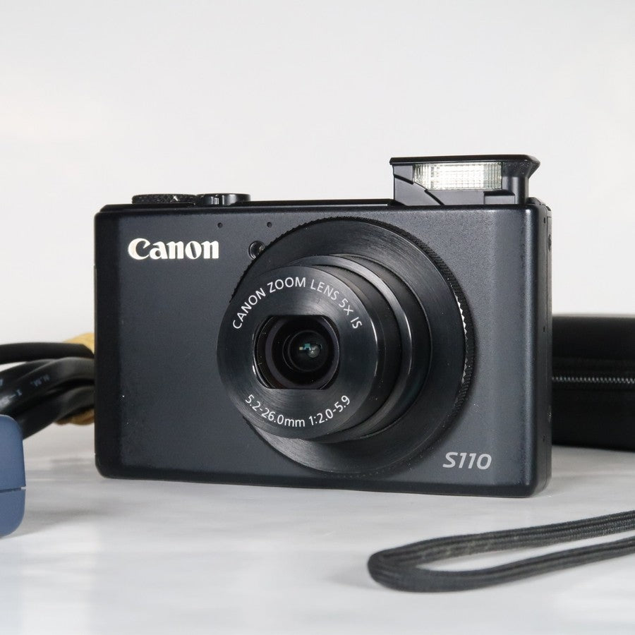 Canon PowerShot S110 12.1 MP Digital Camera Black with Case and SD Card - Excellent Condition