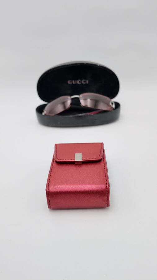 Canon PowerShot Digital ELPH SD1000 / IXUS 70 Digital Camera BUNDLE!