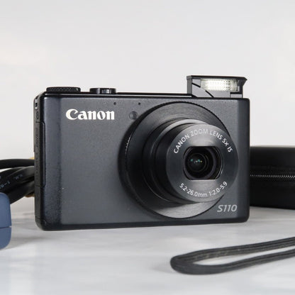 Canon PowerShot S110 12.1 MP Digital Camera Black with Case and SD Card - Excellent Condition