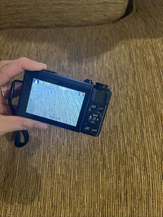 Canon PowerShot G7 X Mark II Digital SLR DSLR Camera